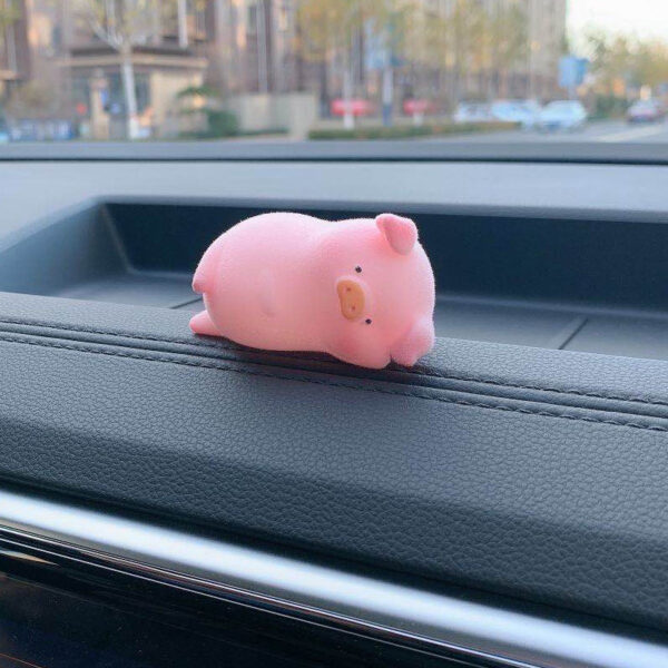 Cute Cartoon Pig Car Accessories - Image 7